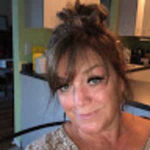 Meet your Posher, Michele